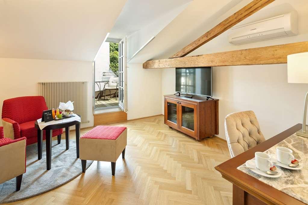 Radisson Blu Hotel Altstadt, Salzburg Oda fotoğraf