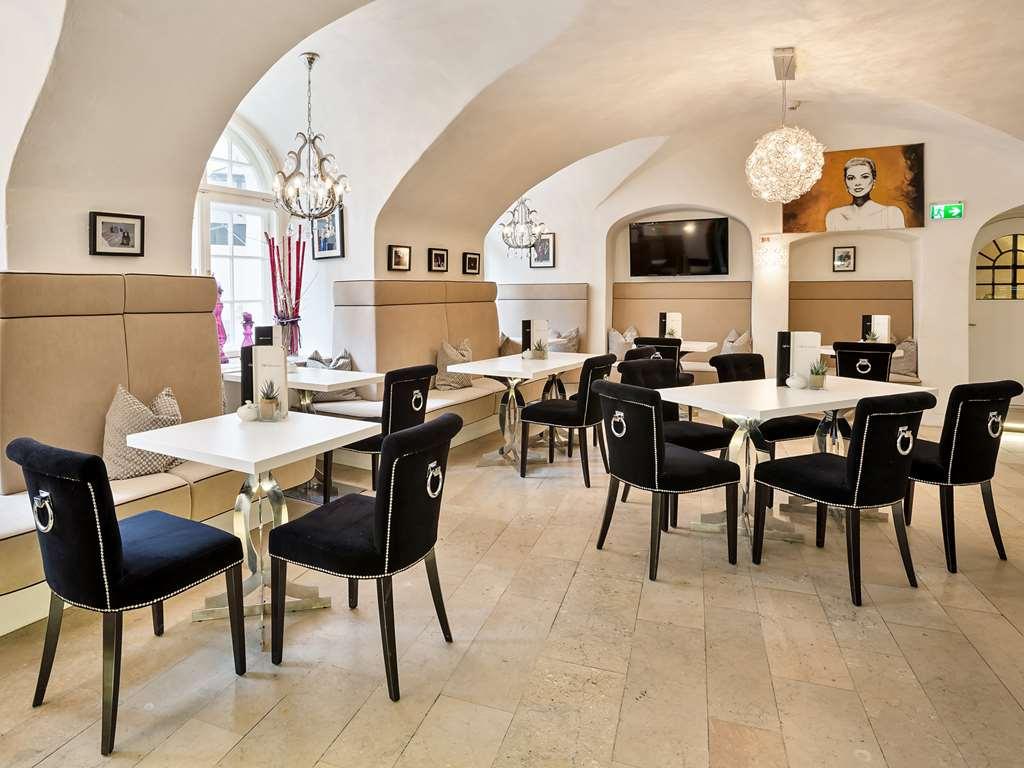 Radisson Blu Hotel Altstadt, Salzburg Restoran fotoğraf