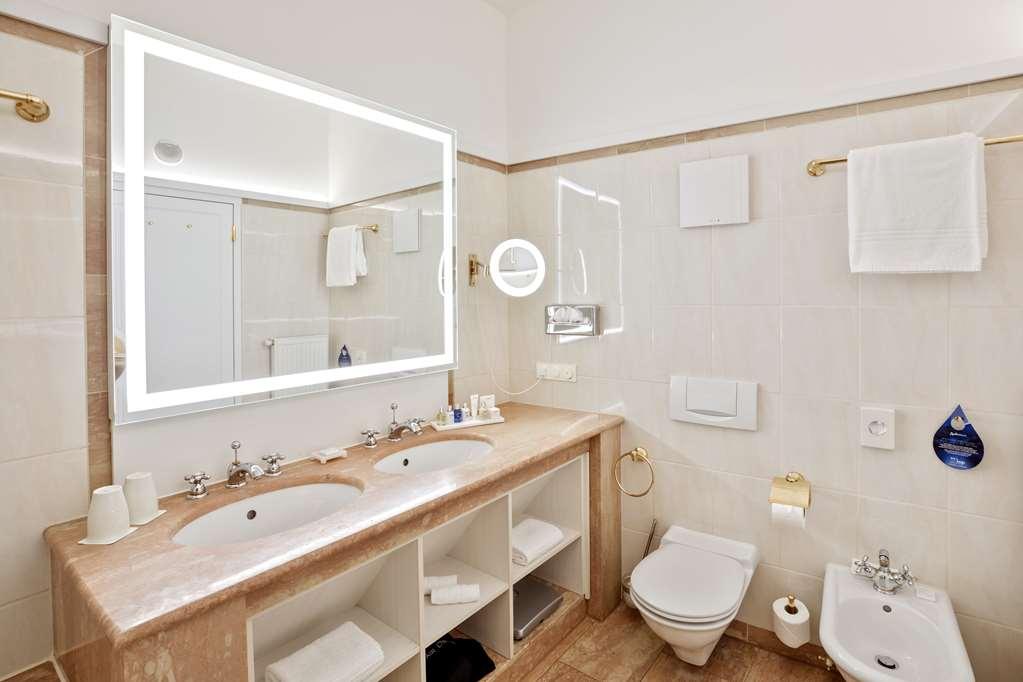 Radisson Blu Hotel Altstadt, Salzburg Oda fotoğraf